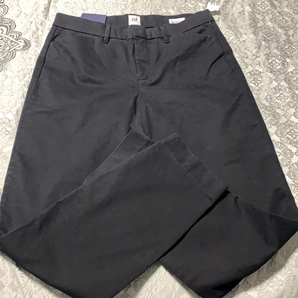 NWT Black womans size 6 Gap dress pants